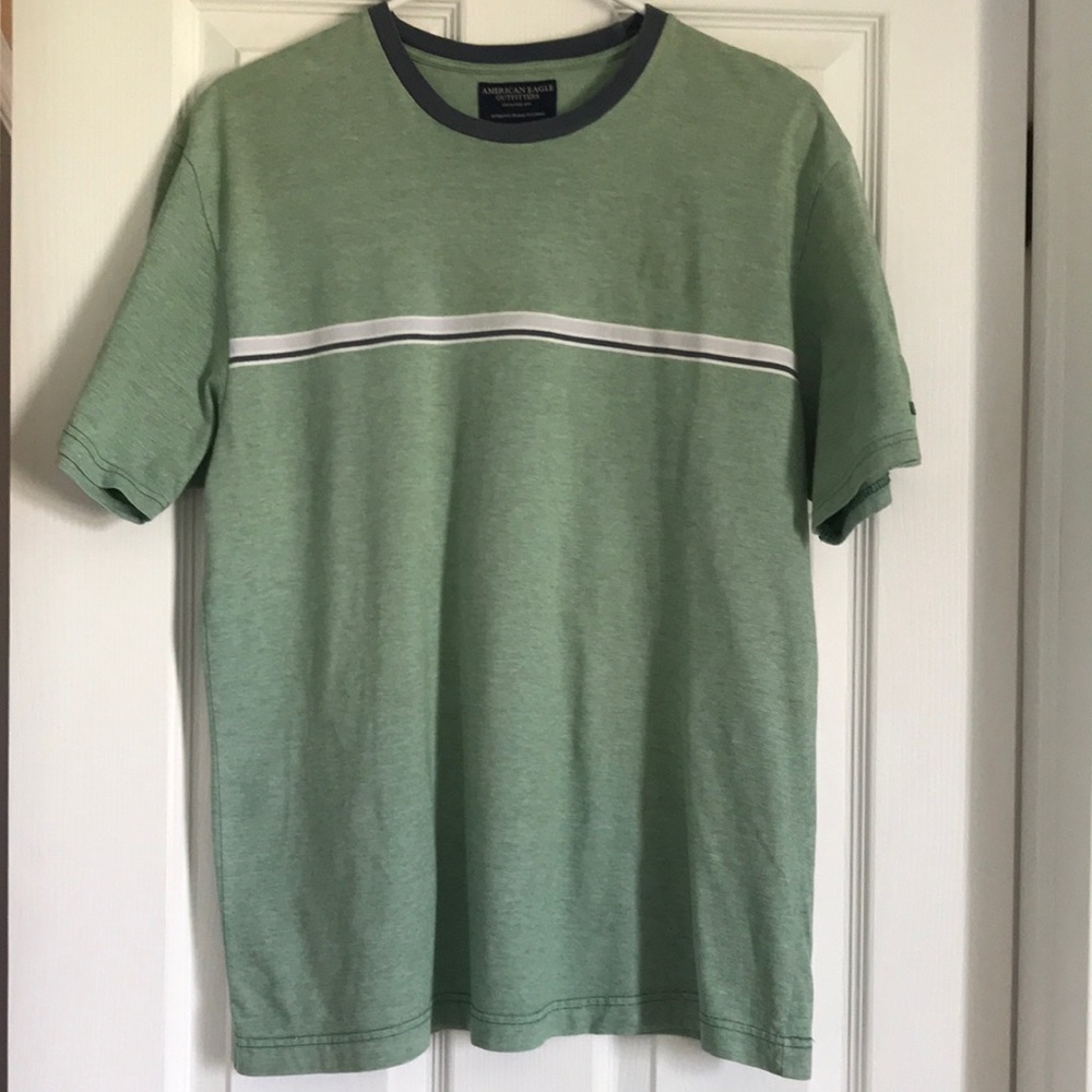 American Eagle t-shirt